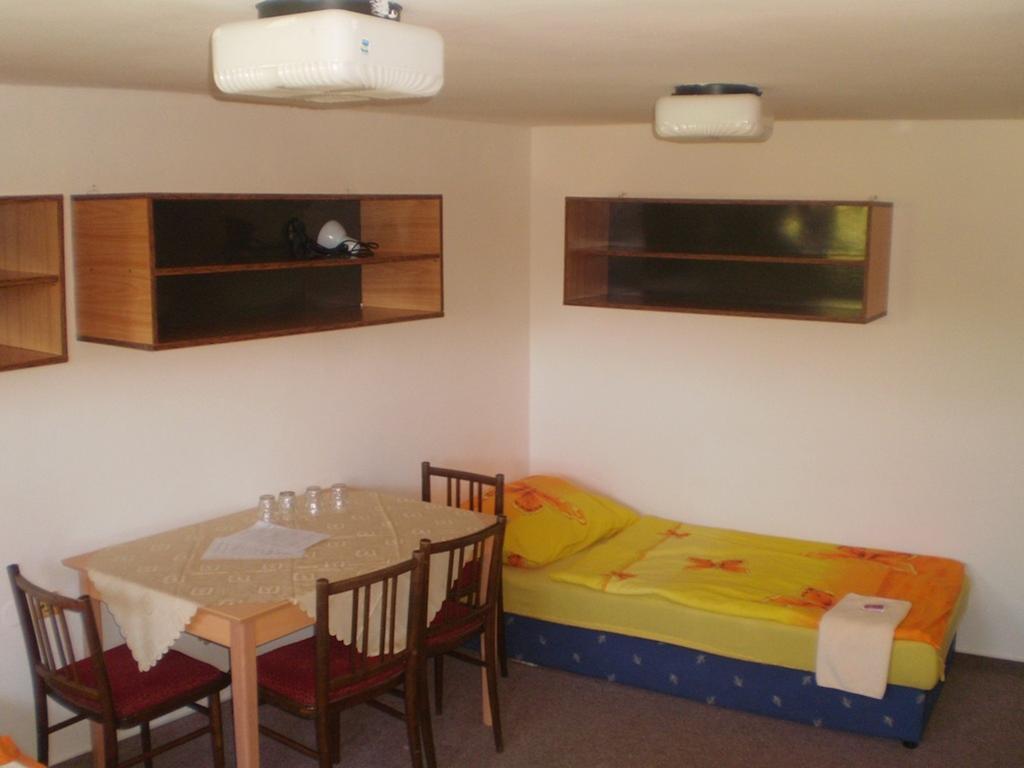 Hotel Pod Skalou Pisek  Exterior photo